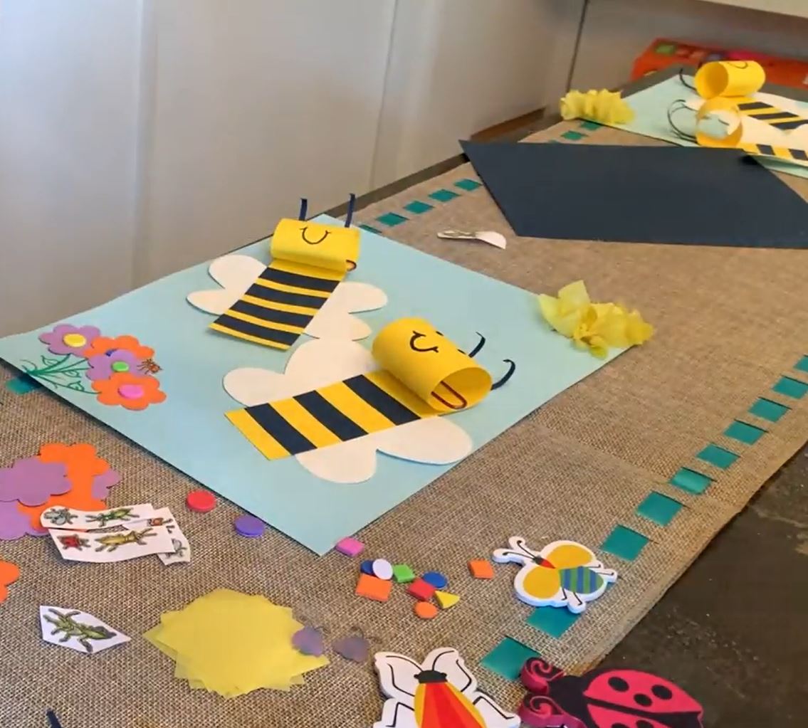 This Mommy & “Bee” Kids Club Event is Sweeter-Than-Honey!